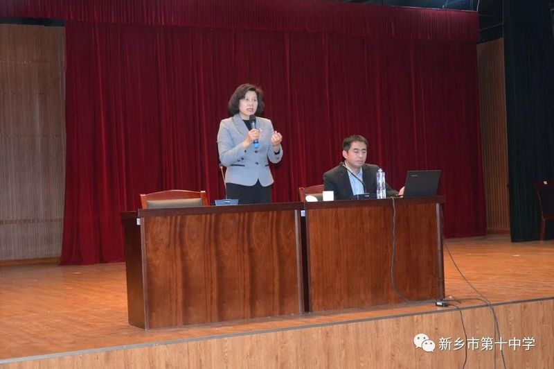 聚焦課堂切片診斷，剝絲抽繭治療頑疾 ——新鄉(xiāng)十中一校三區(qū)教師培訓(xùn)之魏宏聚教授暢談“課堂教學(xué)切片診斷”