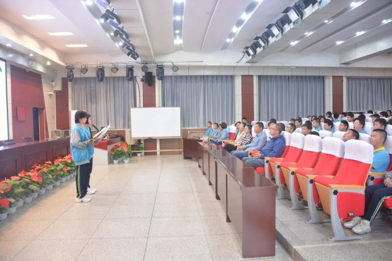 點(diǎn)亮心靈溫暖你我 傳揚(yáng)文明構(gòu)筑和諧