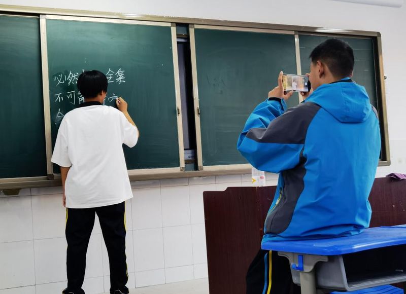 筑夢(mèng)未來(lái) 科普“童”行——科普微視頻制作
