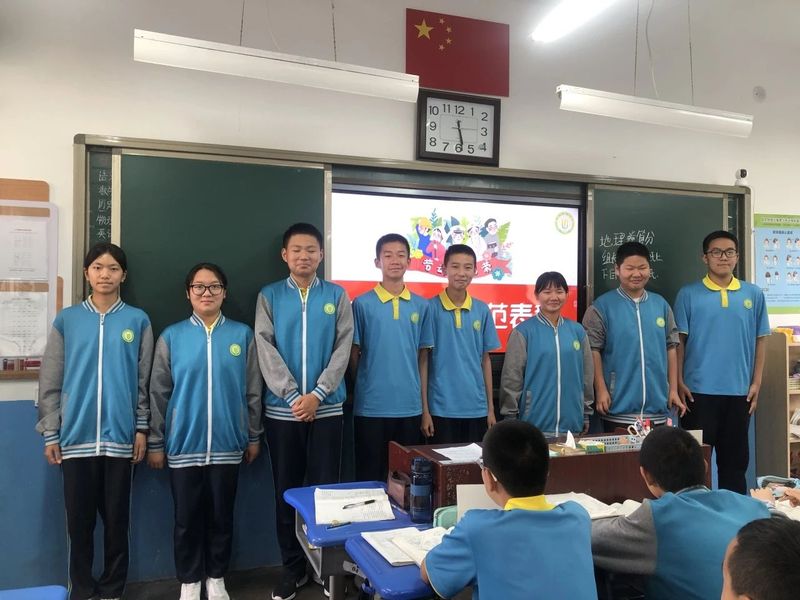 勞動(dòng)賦能成長(zhǎng) 實(shí)踐點(diǎn)亮未來(lái)——我校勞動(dòng)教育周活動(dòng)圓滿收官